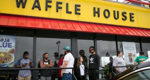 Ouragan Florence : Waffle House, le fastfood qui brave les vents