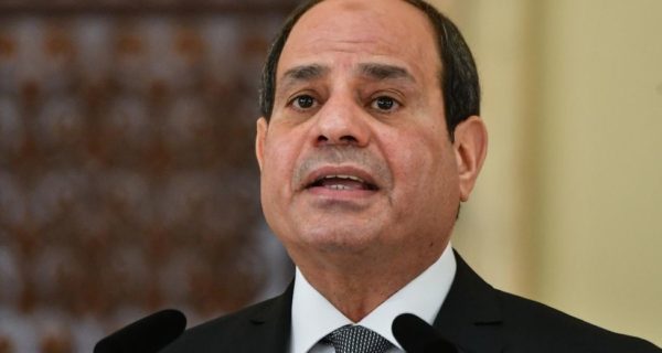 Egypte : face aux manifestants, Al-Sissi se distingue par son silence